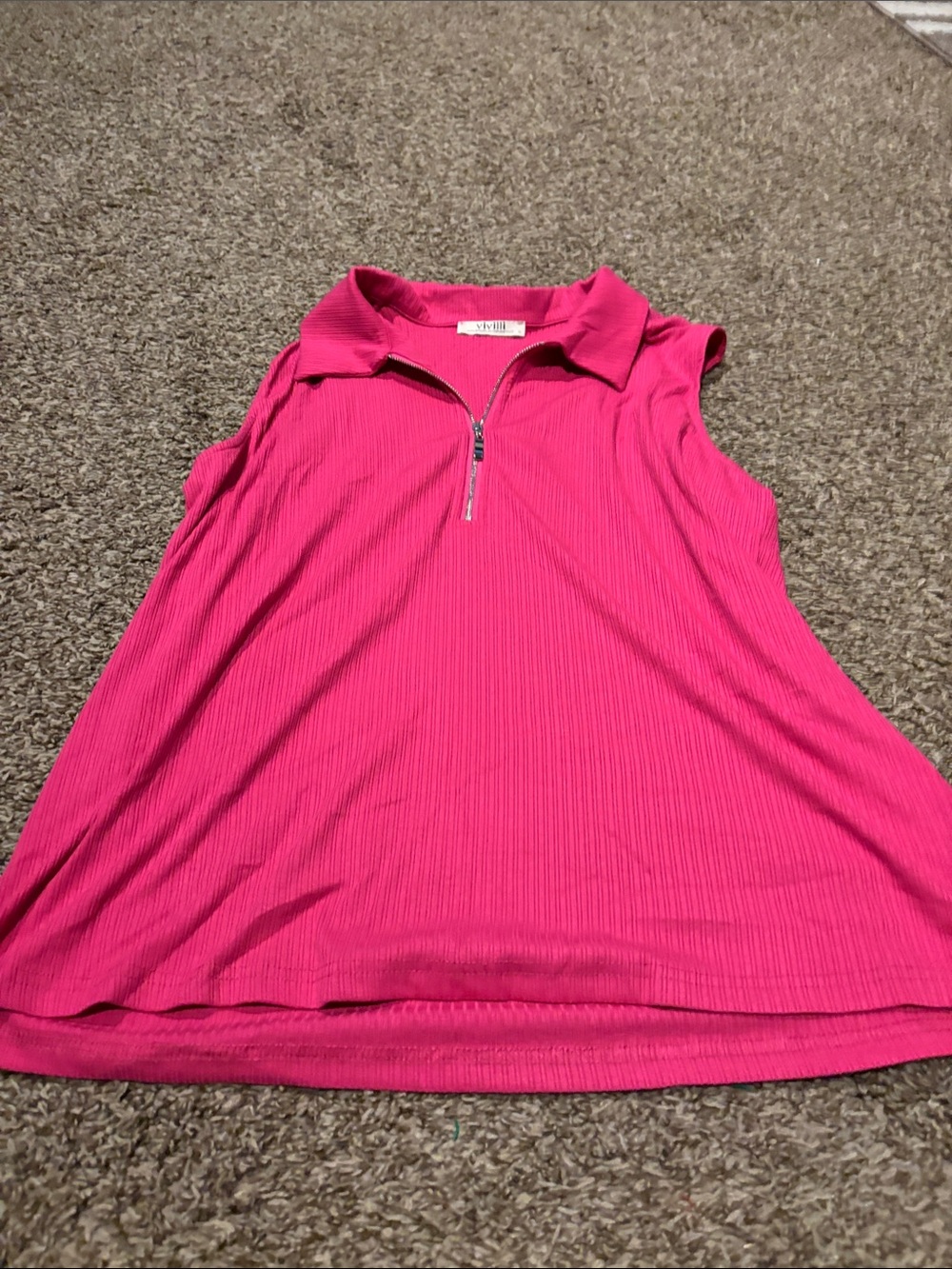 ViVI Hot Pink Ribbed Sleeveless Polo Tank with Front Zip